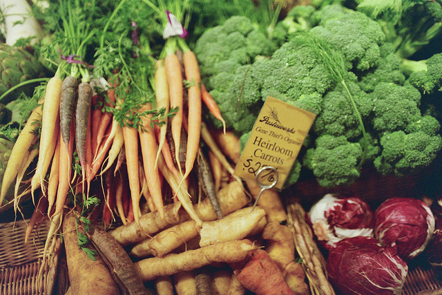 gene theil's organic heirloom carrots