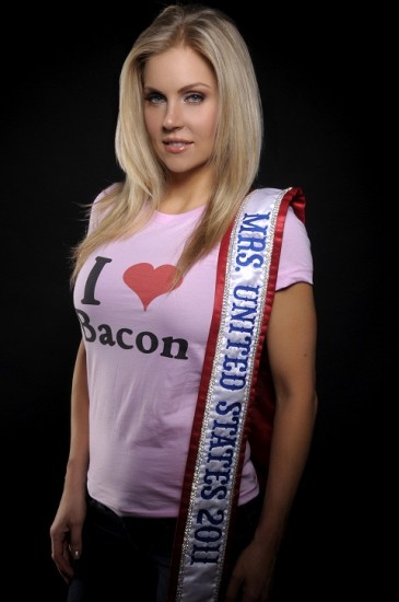 Mrs. USA 2011 loves Bacon